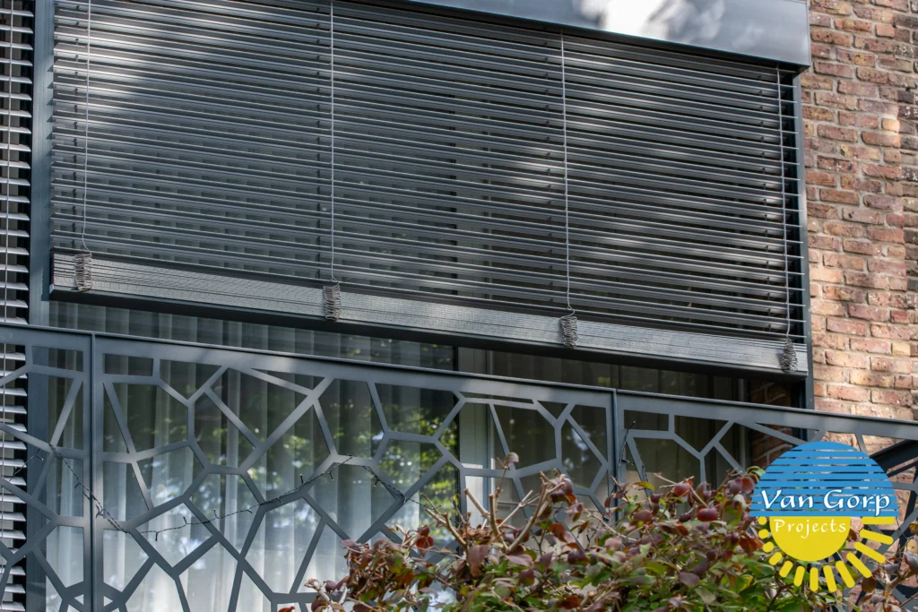 Hoekse Waard Zonwering Werf_Hoboken_De_Smedt_logo-9