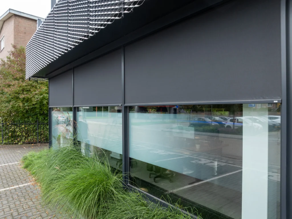 Laumen Zonwering - Inspiratie - EQ