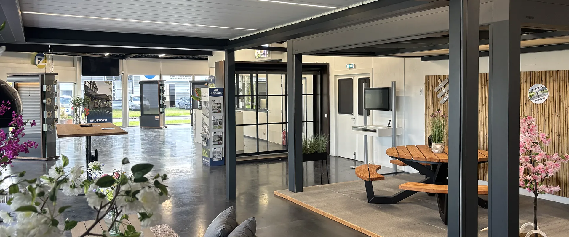 Folkers Zonwering Header