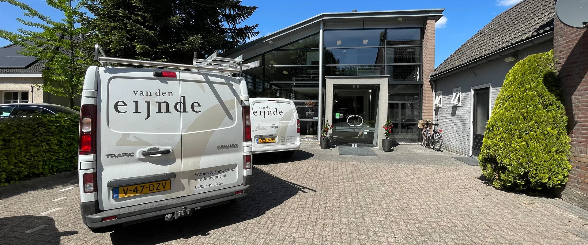 Van Den Eijnde Header